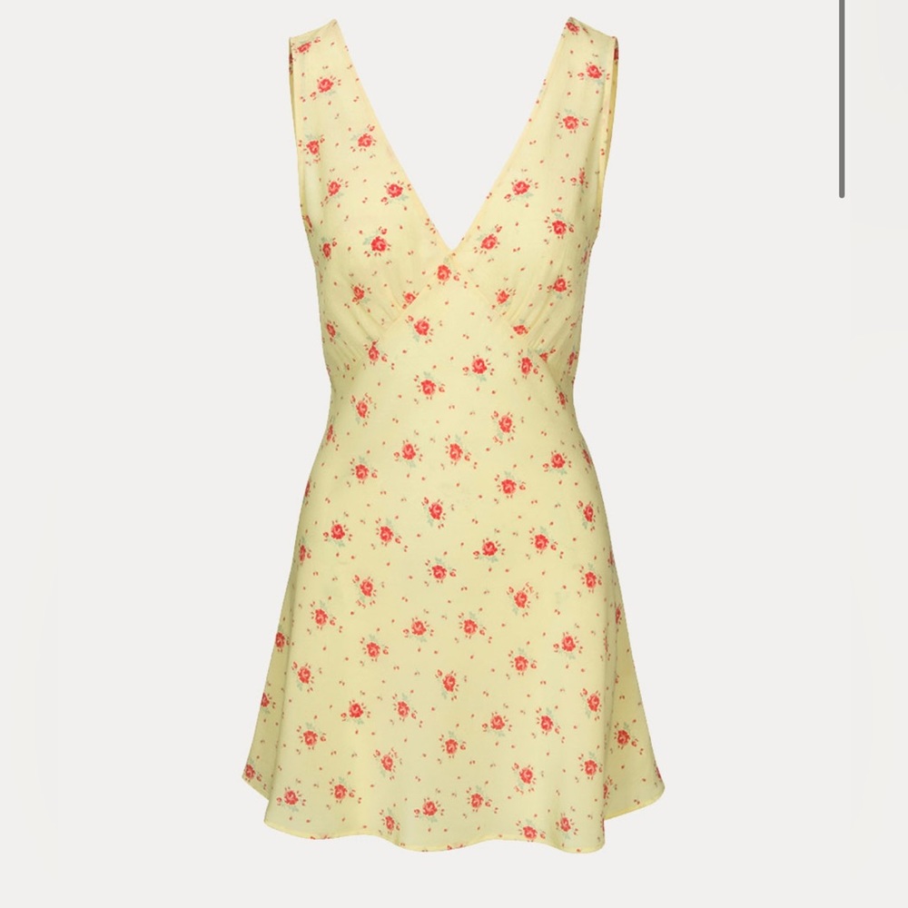 Realisation Par “The Isabelli” yellow dress
